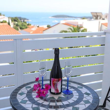 Stella Maris, Hvar - Rooms With A Balcony And A Stunning Sea View هفار المظهر الخارجي الصورة