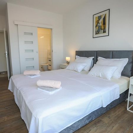 Stella Maris, Hvar - Rooms With A Balcony And A Stunning Sea View هفار المظهر الخارجي الصورة