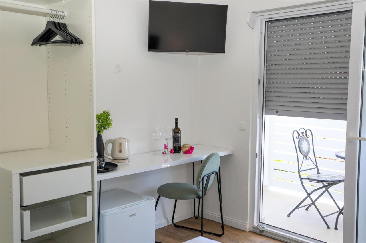 Stella Maris, Hvar - Rooms With A Balcony And A Stunning Sea View هفار المظهر الخارجي الصورة