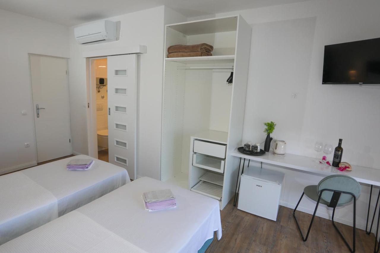 Stella Maris, Hvar - Rooms With A Balcony And A Stunning Sea View هفار المظهر الخارجي الصورة